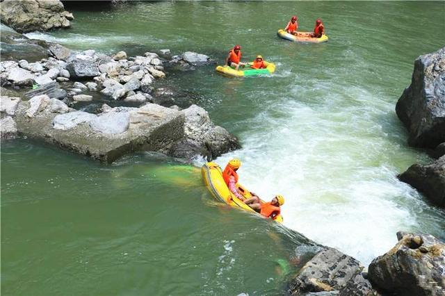 马岭河峡谷漂流_马岭河峡谷漂流需要多长时间多少钱